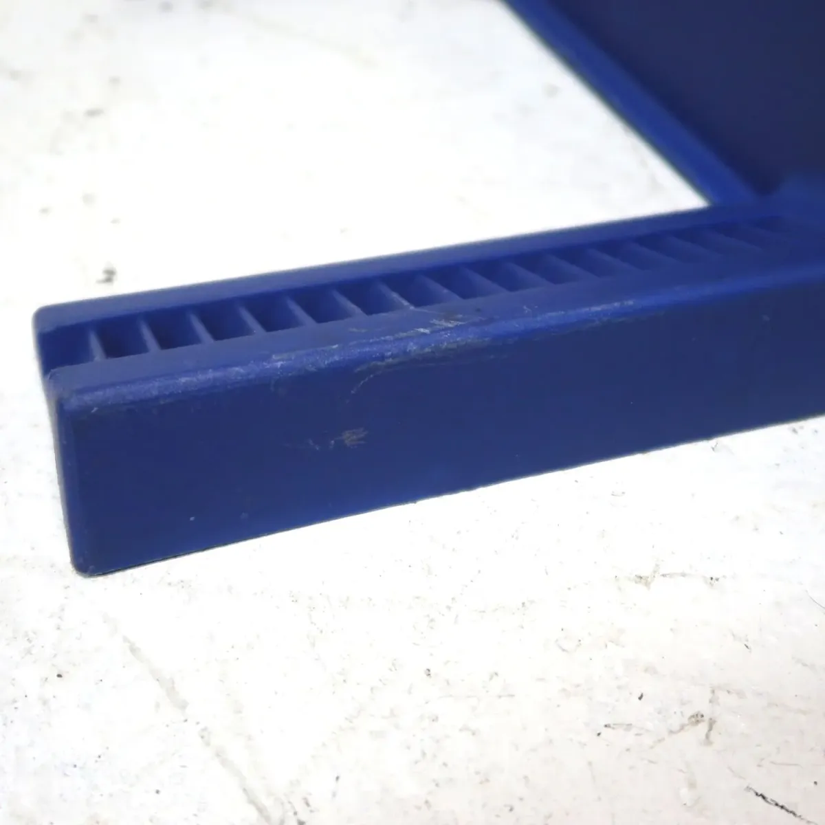 GOOD YEAR タイヤディスプレイラック