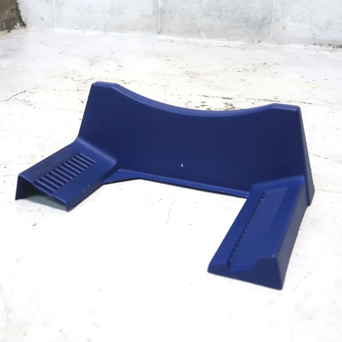 GOOD YEAR タイヤディスプレイラック