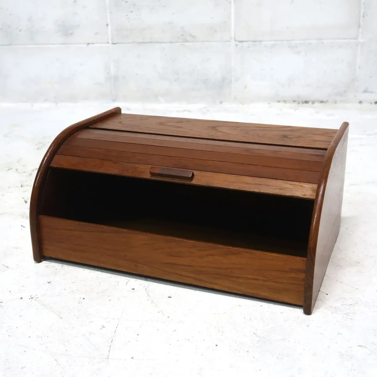 ビンテージ ロールトップ ブレッドボックス