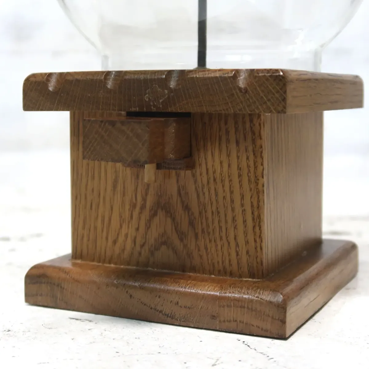 CAROUSEL INDUSTRIES, INC. ビンテージ ナッツマシン