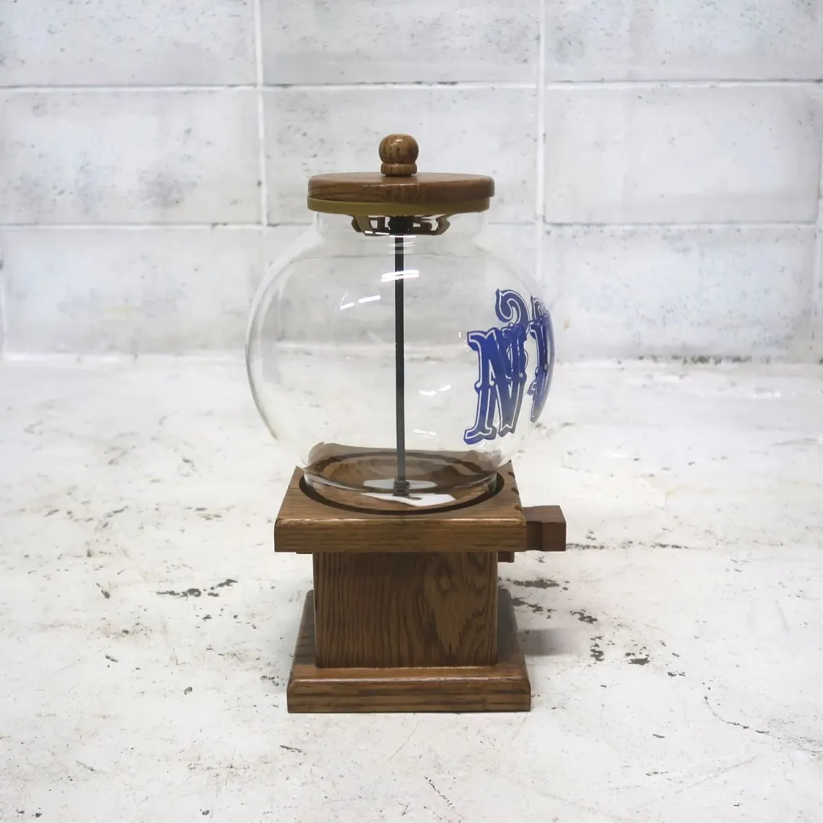 CAROUSEL INDUSTRIES, INC. ビンテージ ナッツマシン