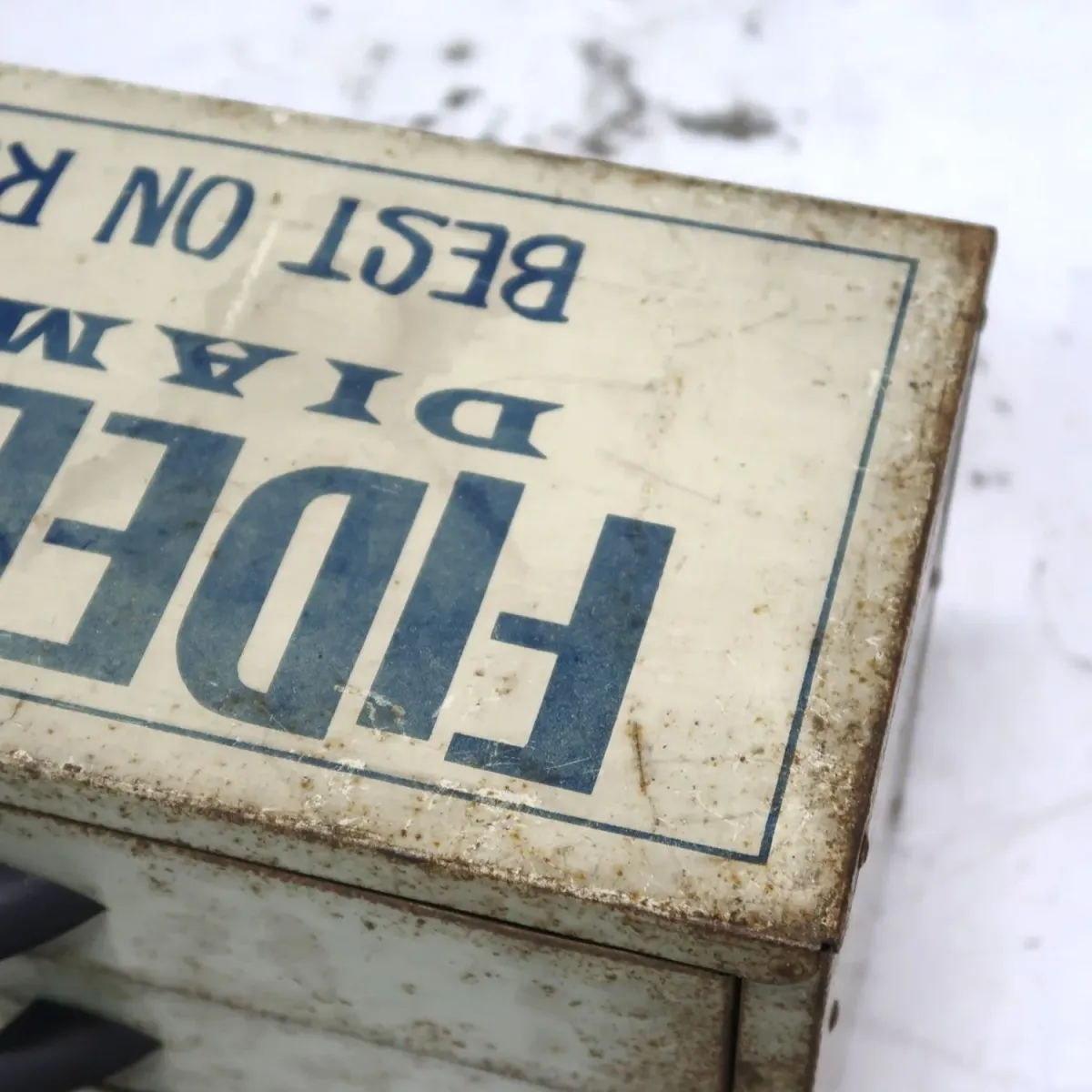 FIDELITONE ビンテージ メタルキャビネット