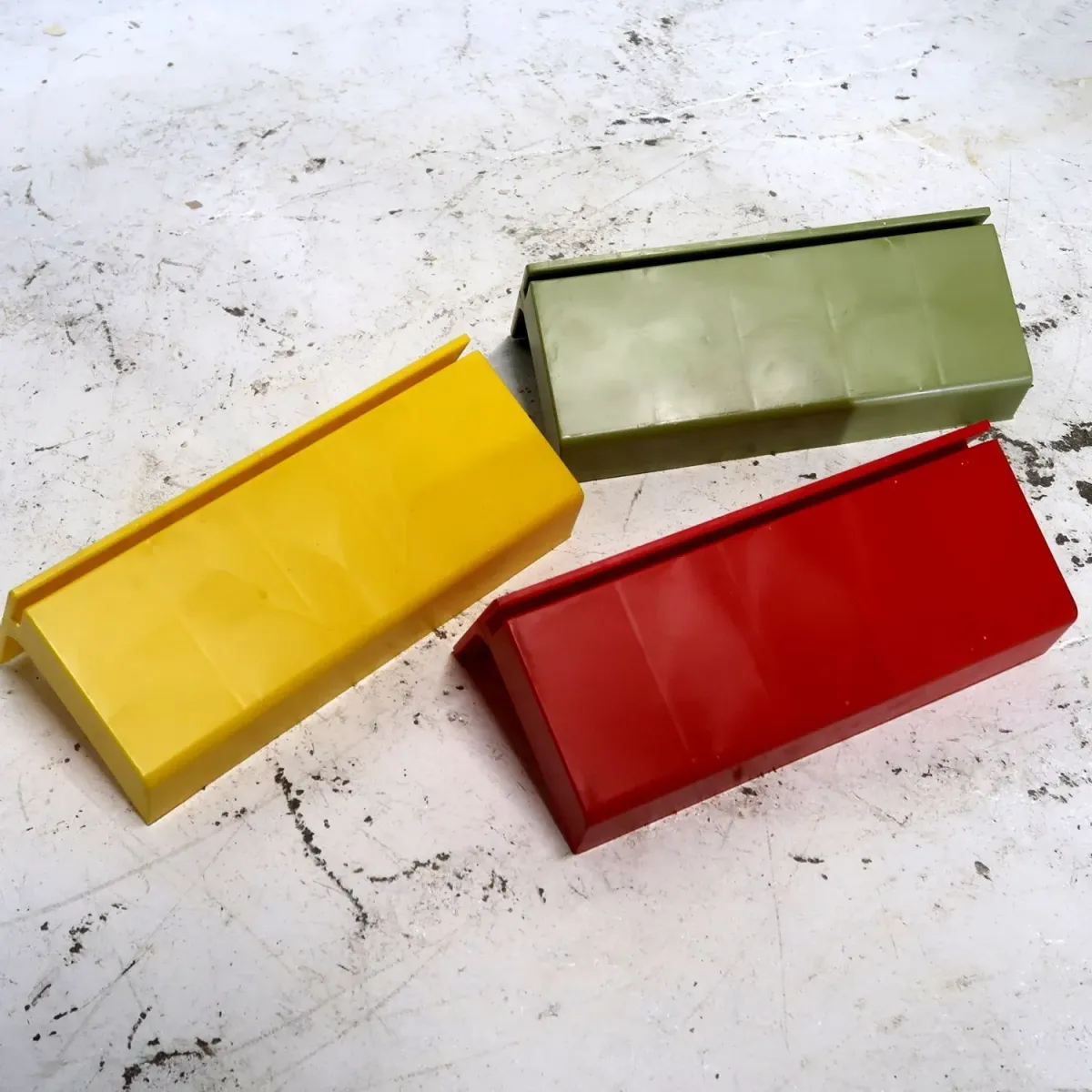 UNIPLASTIC社 ビンテージ ウォールラック