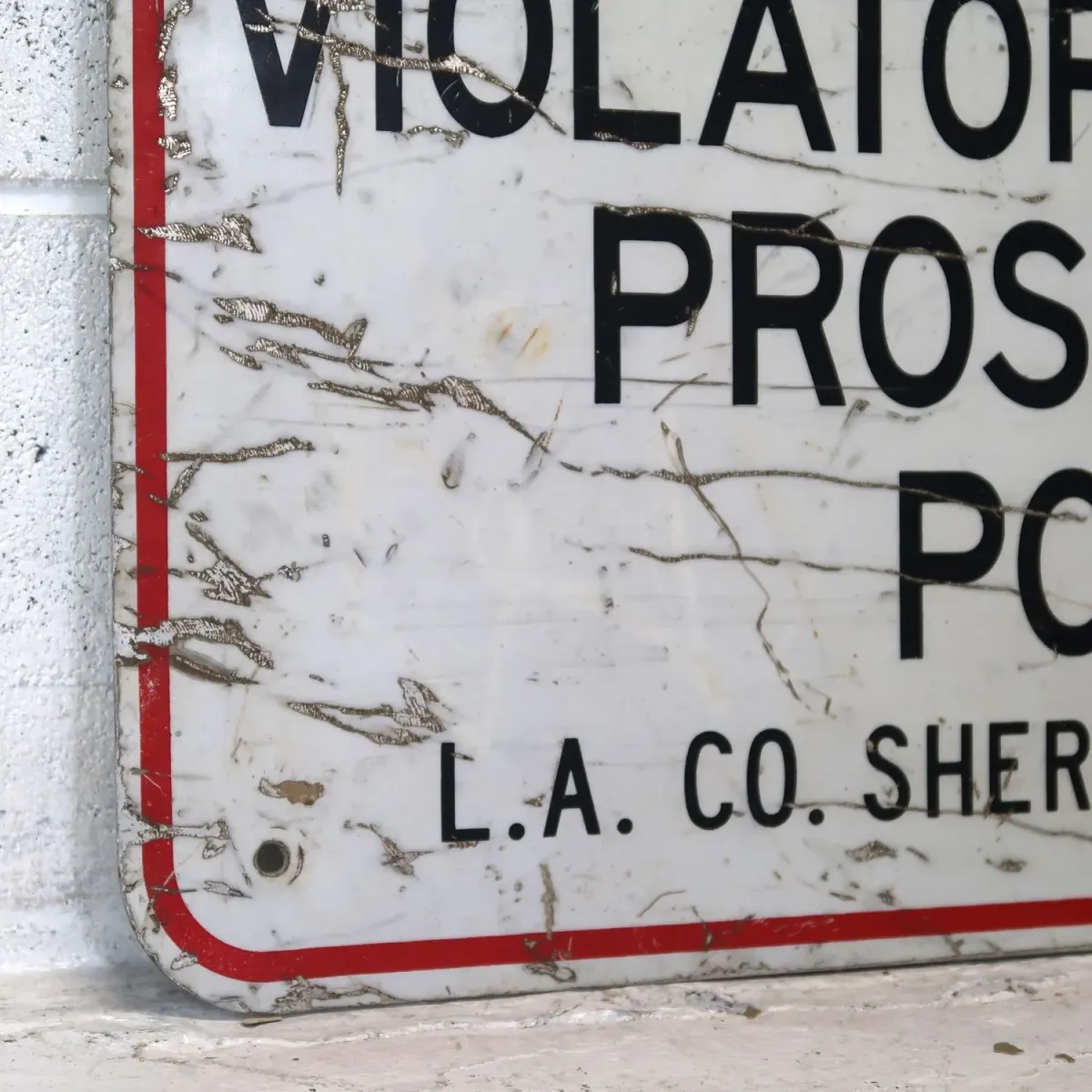 NO TRESPASSING ビンテージ メタルサイン