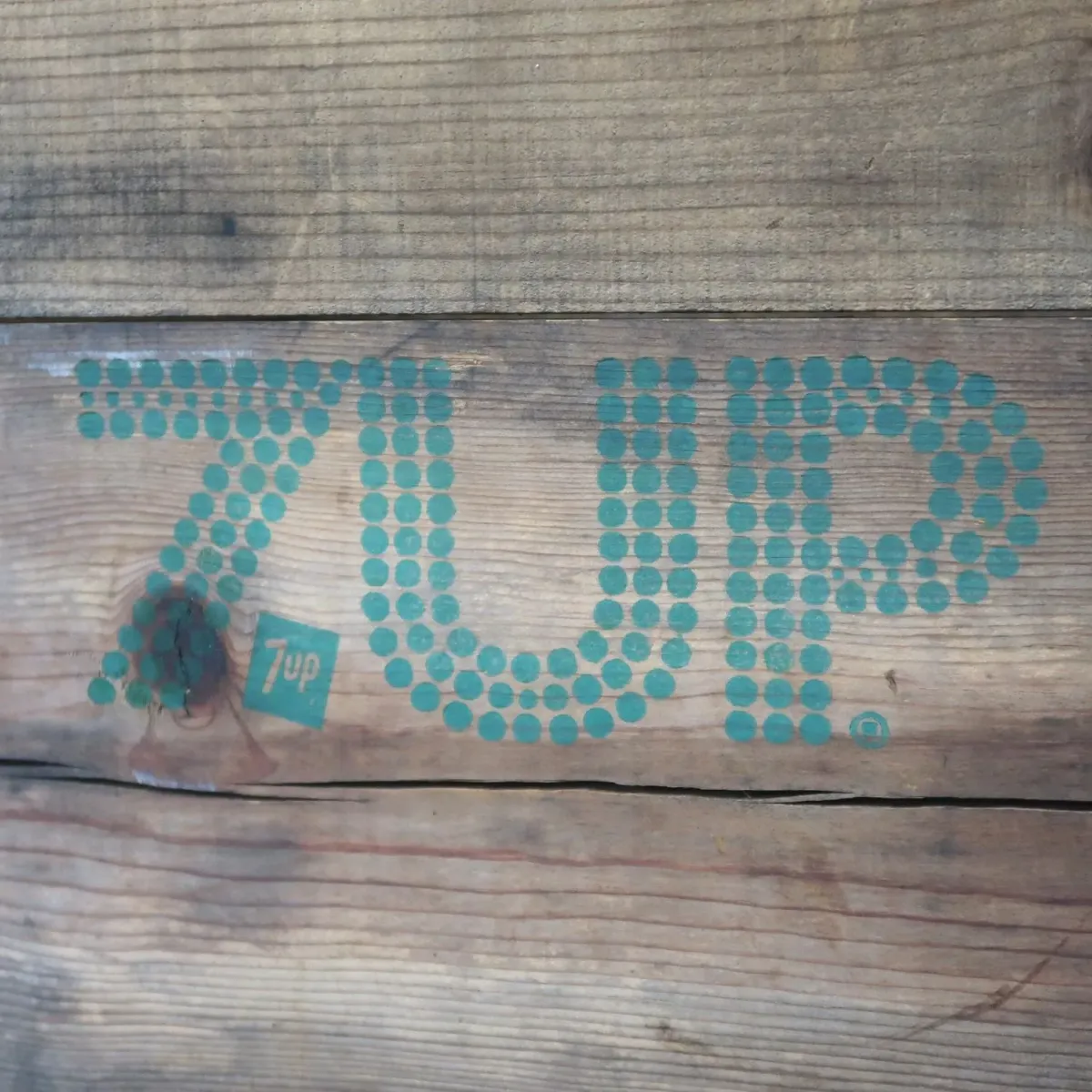 7up ビンテージ ウッドボックス