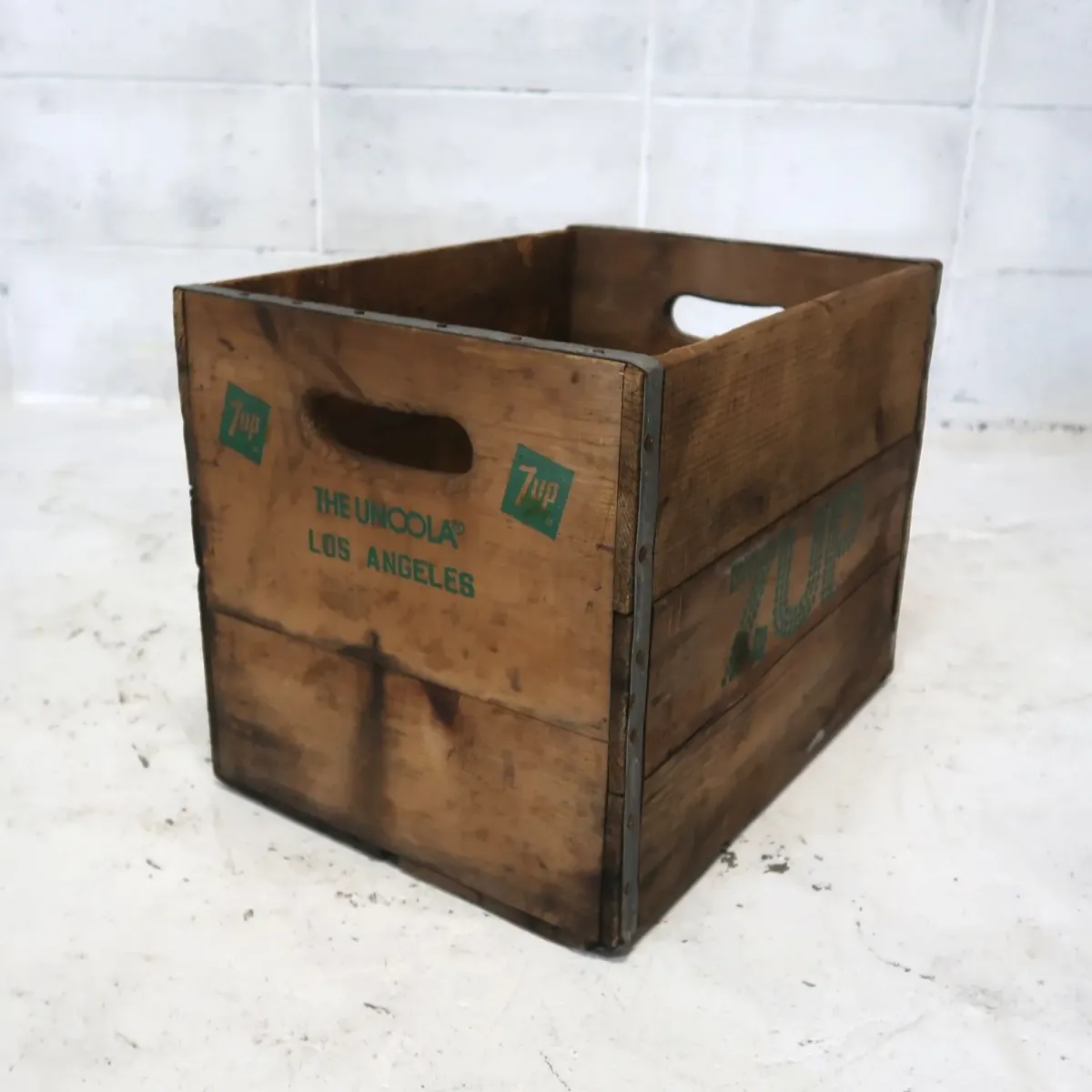 7up ビンテージ ウッドボックス