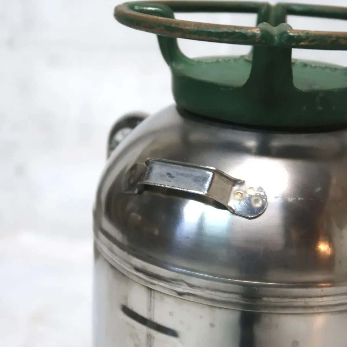 ビンテージ 消火器 クロムメッキ