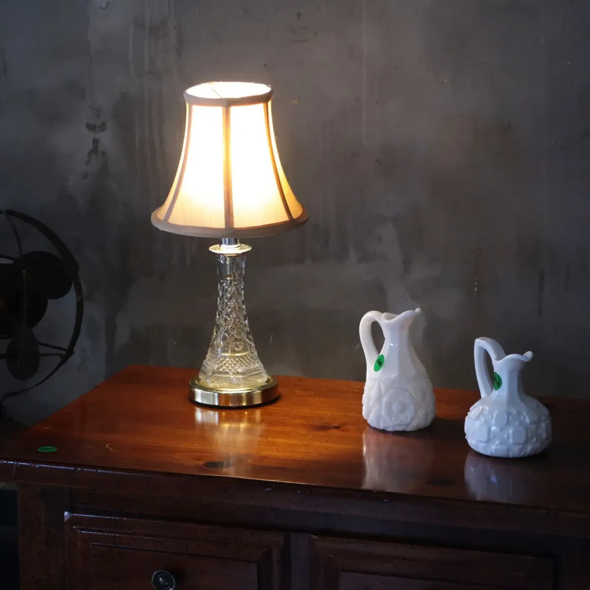 アンティーク ガラスベース テーブルランプ