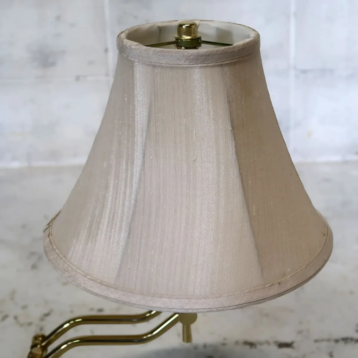 ゴールドメタル テーブルランプ