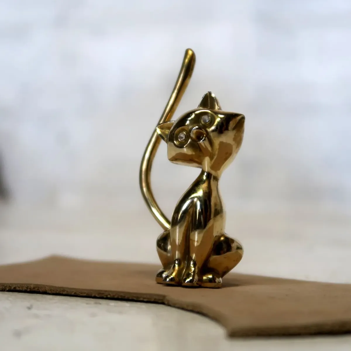 ビンテージ リングホルダー キャットモチーフ 真鍮