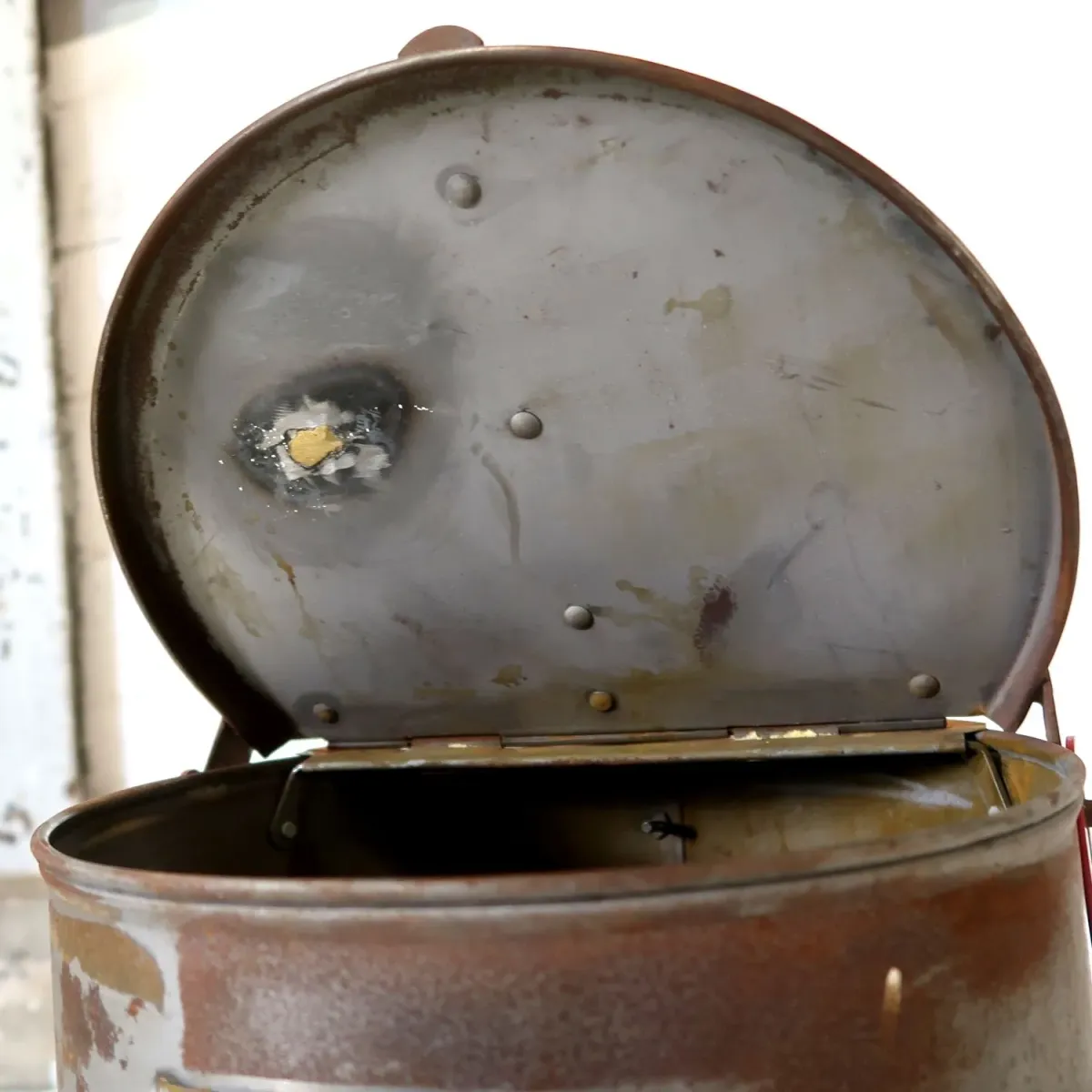 ビンテージ メタルゴミ箱