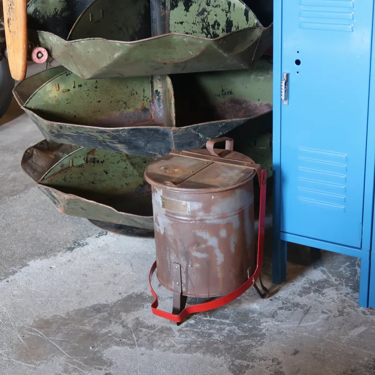 ビンテージ メタルゴミ箱