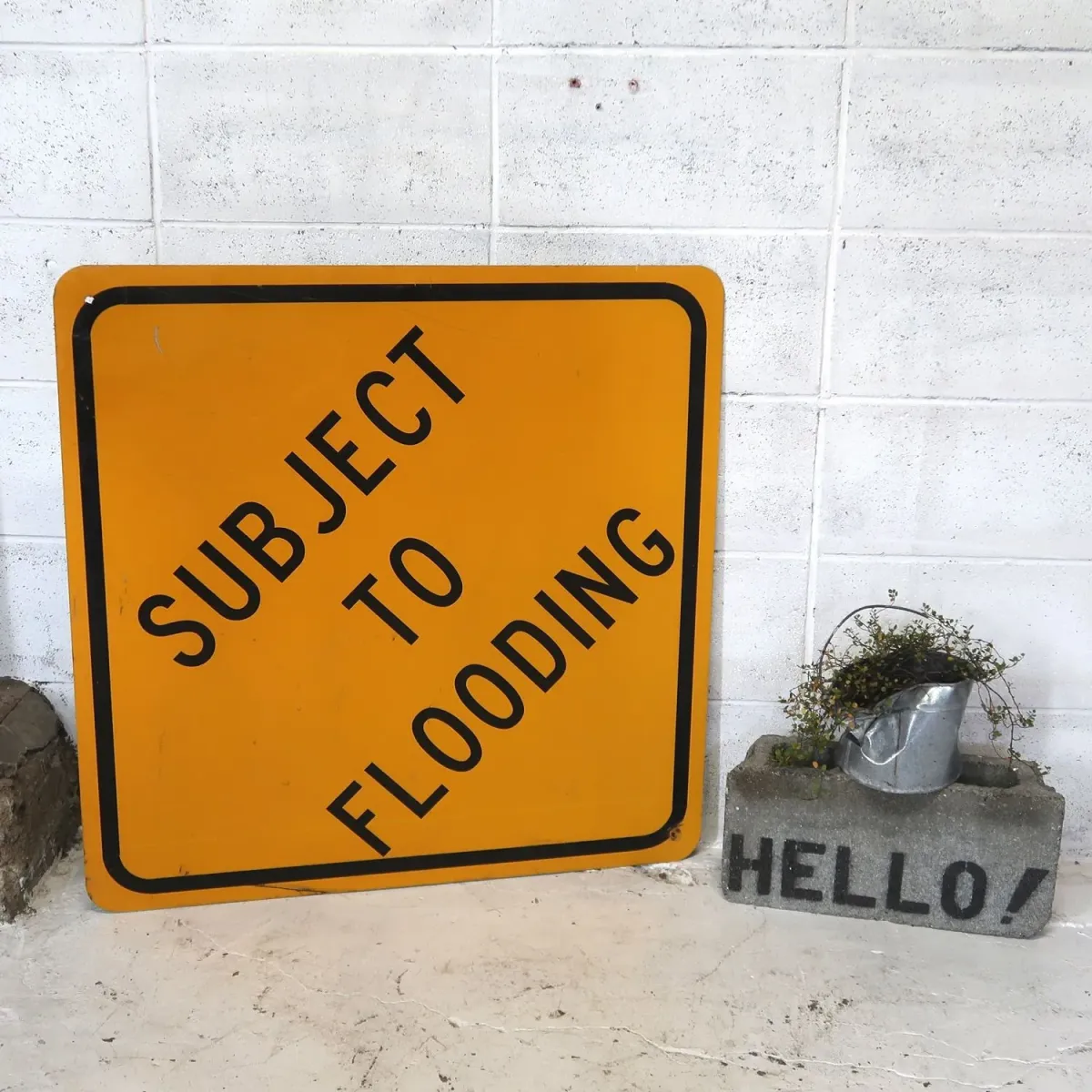 SUBJECT TO FLOODING ビンテージ 大型ロードサイン