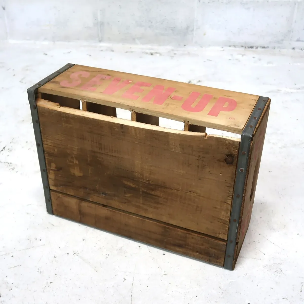 7up ビンテージ ウッドボックス