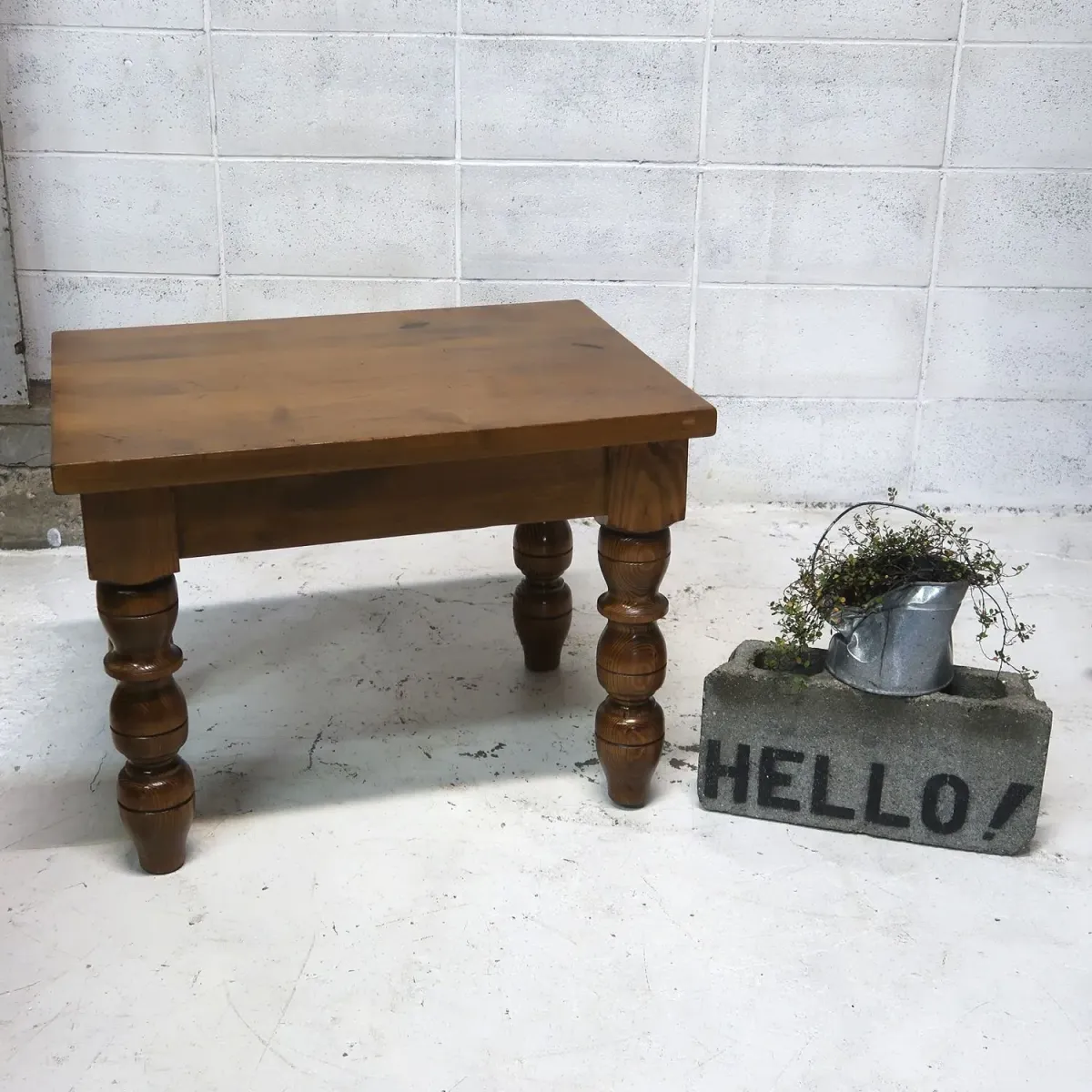 アンティーク サイドテーブル