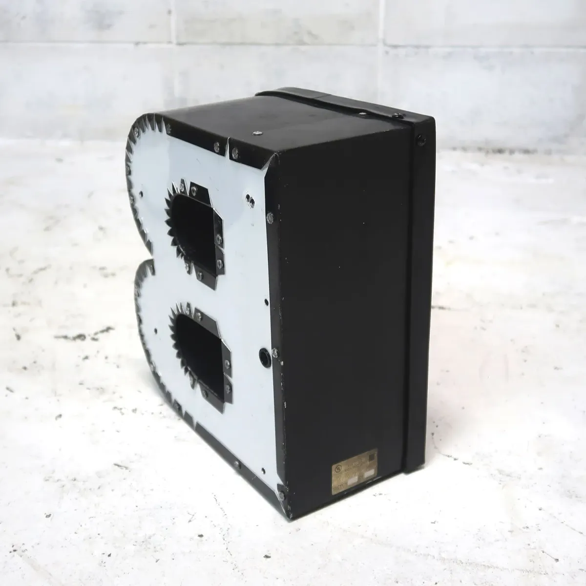 ビンテージ レターサイン B