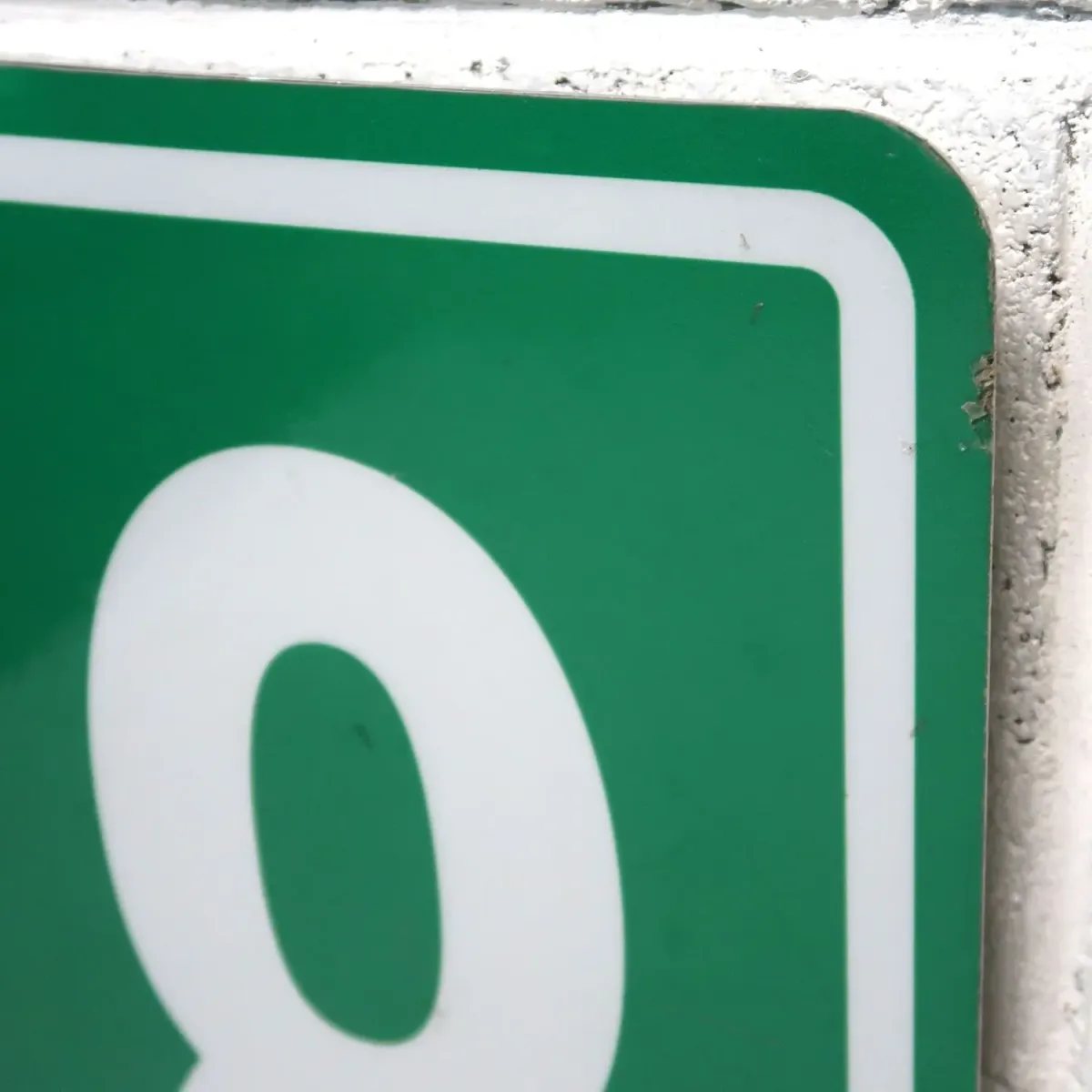 548 メタルサイン