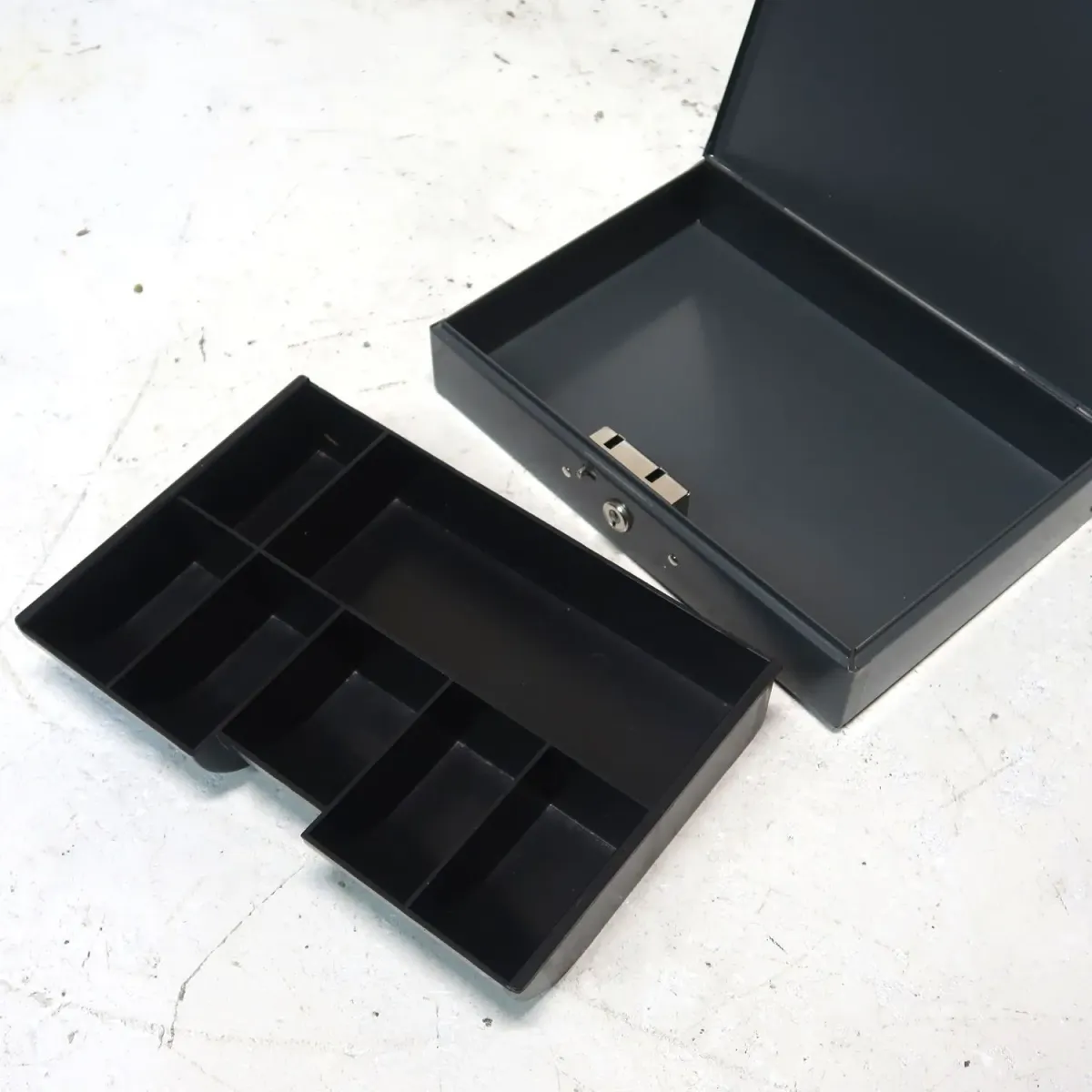 メタルボックス キャッシャー