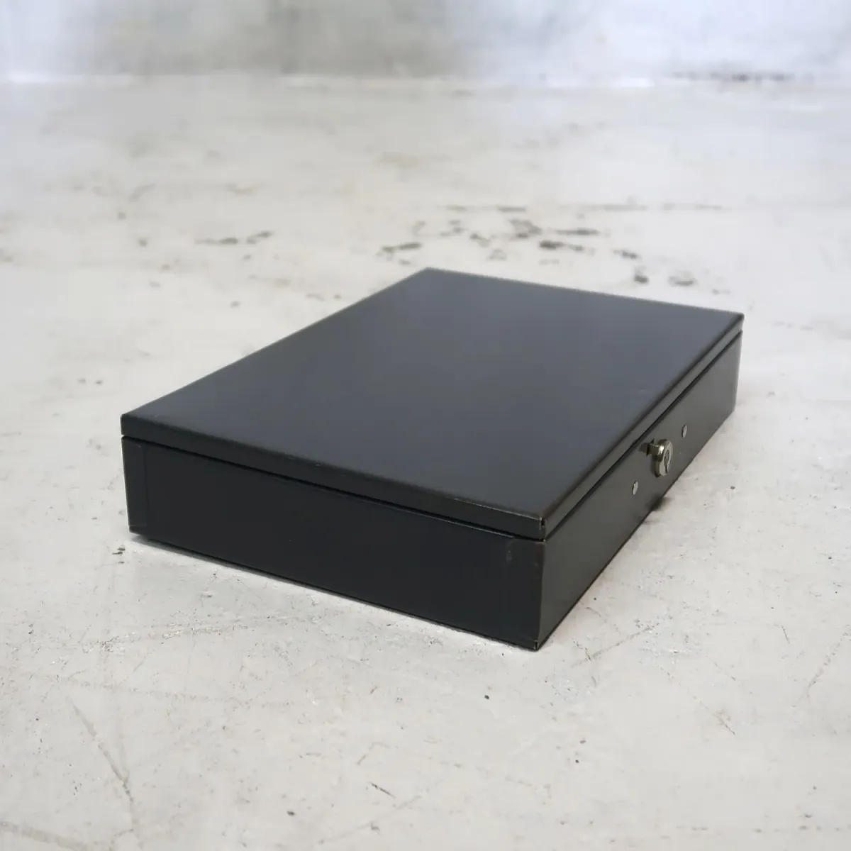 メタルボックス キャッシャー