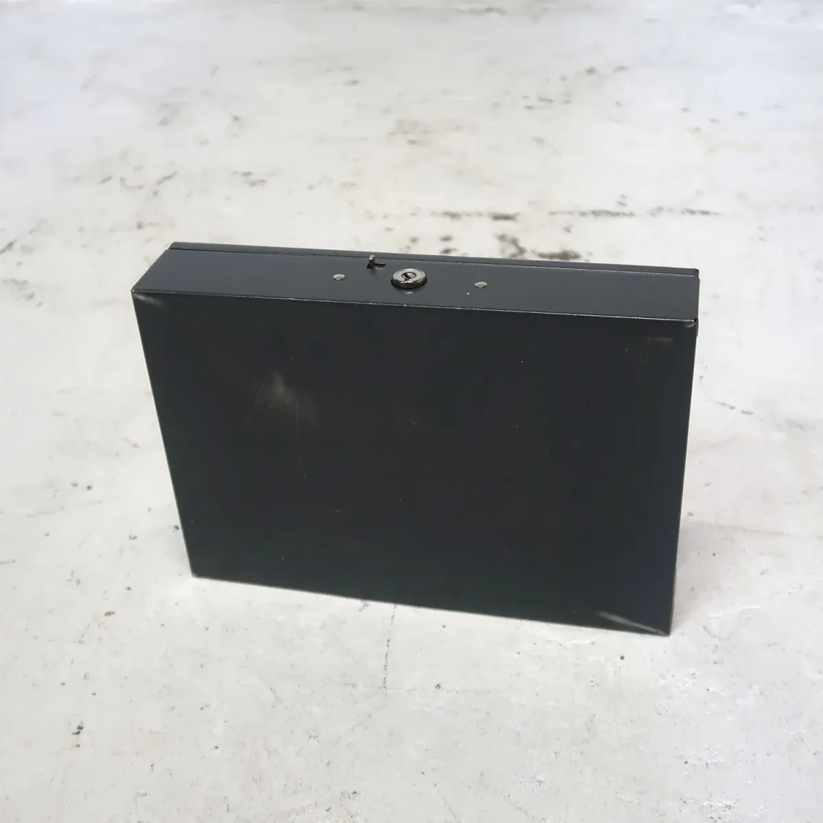 メタルボックス キャッシャー