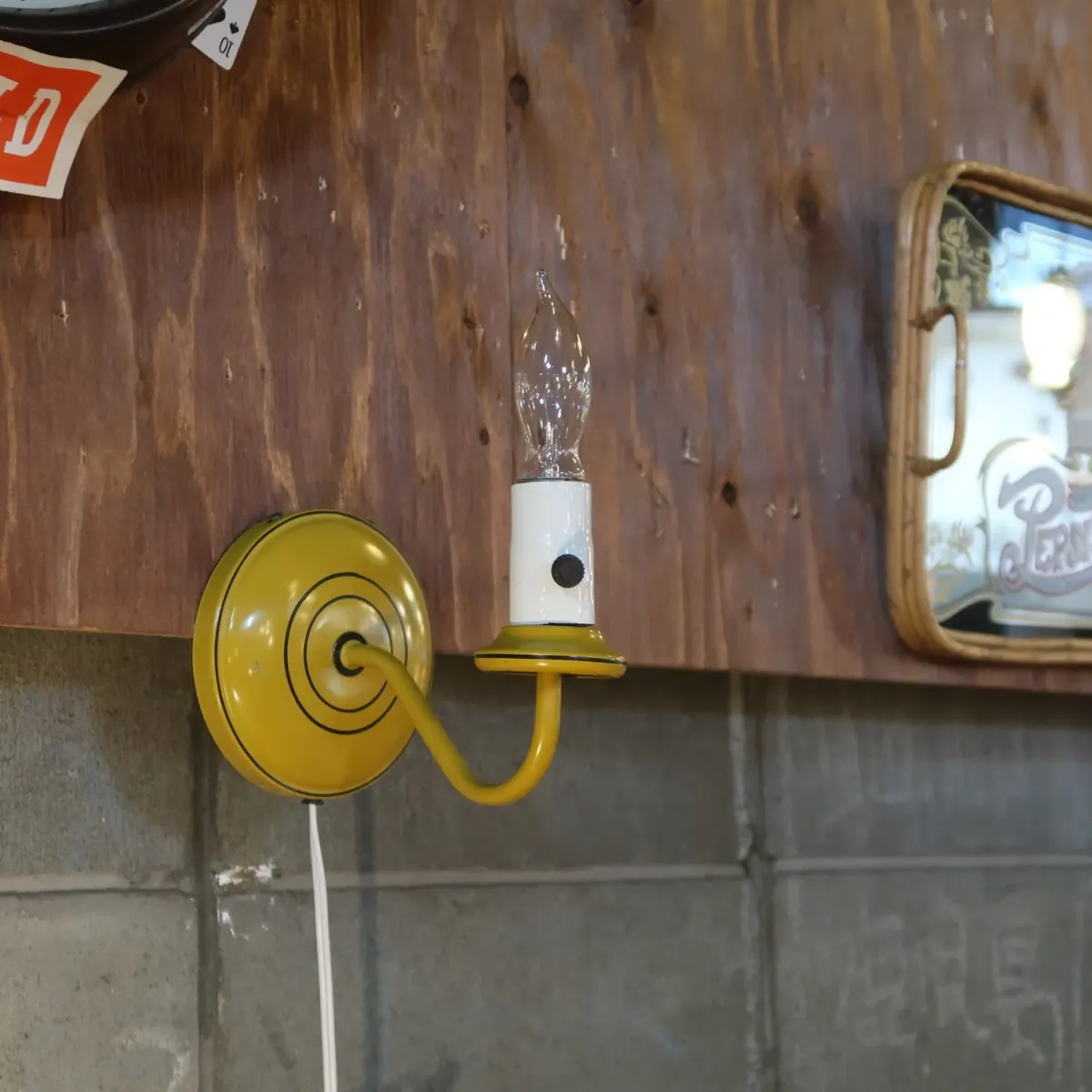 ビンテージ ブラケットランプ