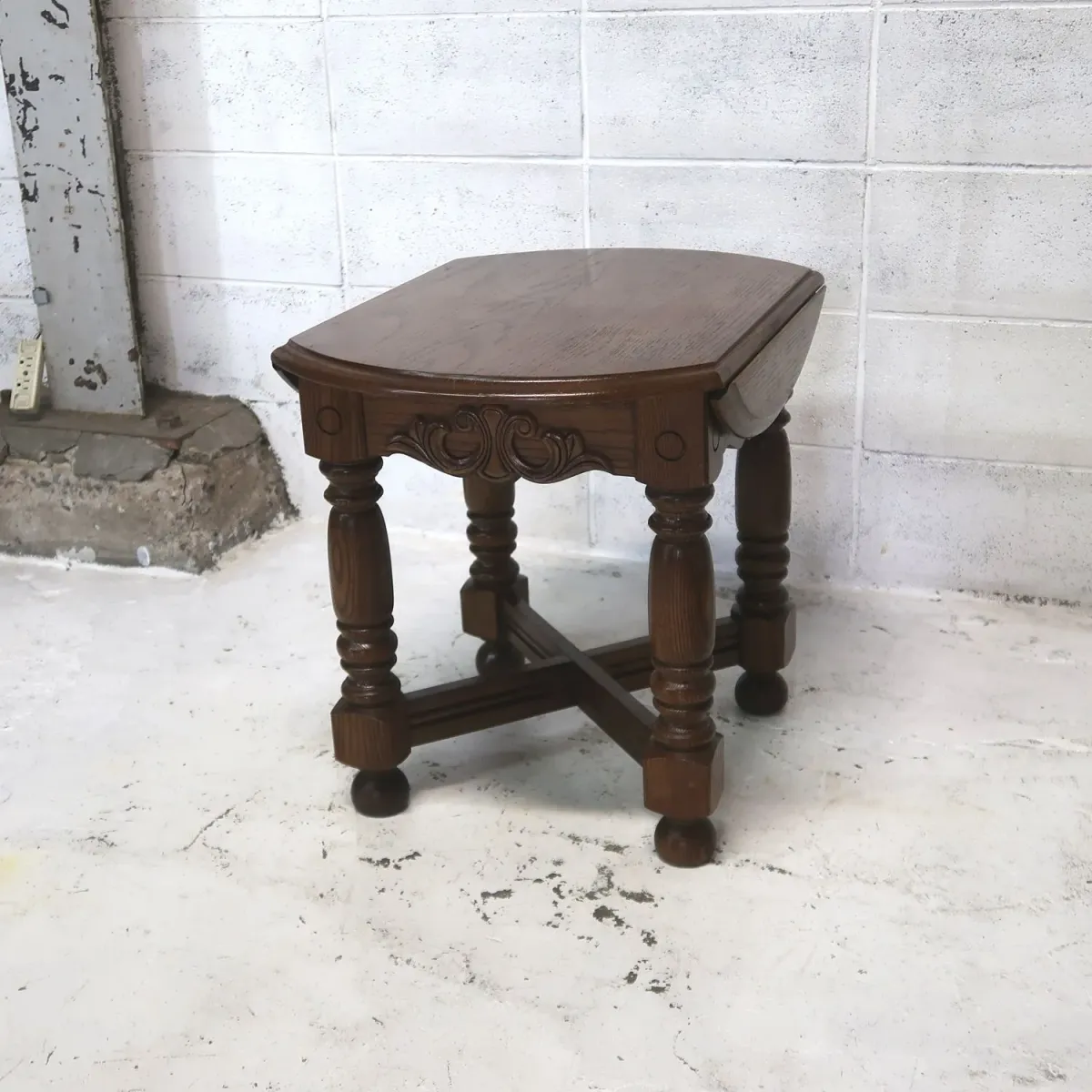 アンティーク バタフライサイドテーブル