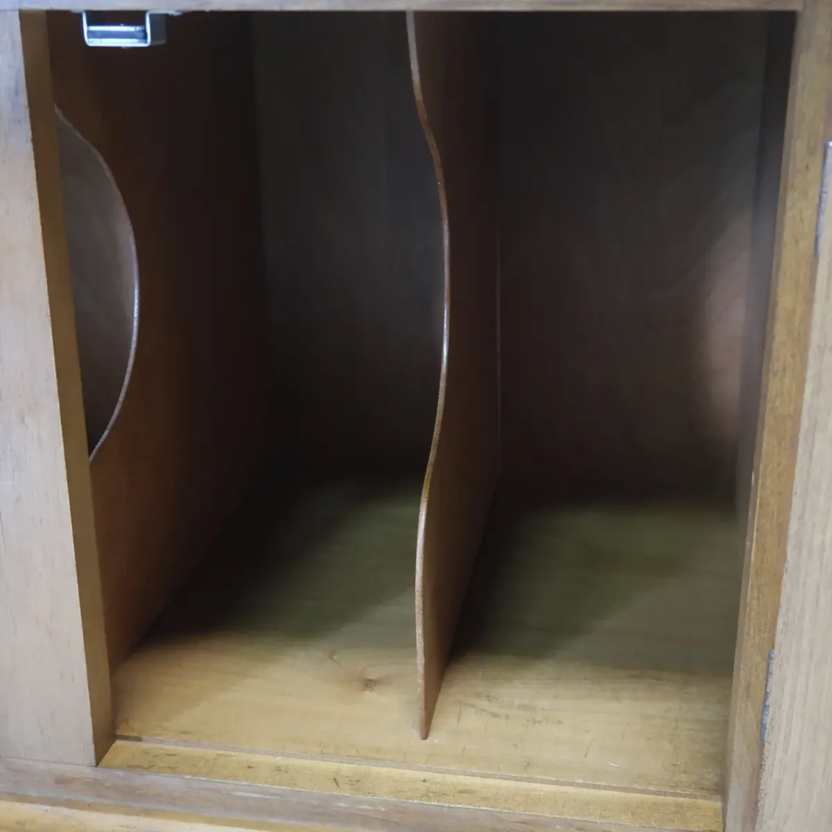 ビンテージ ウッドキャビネット