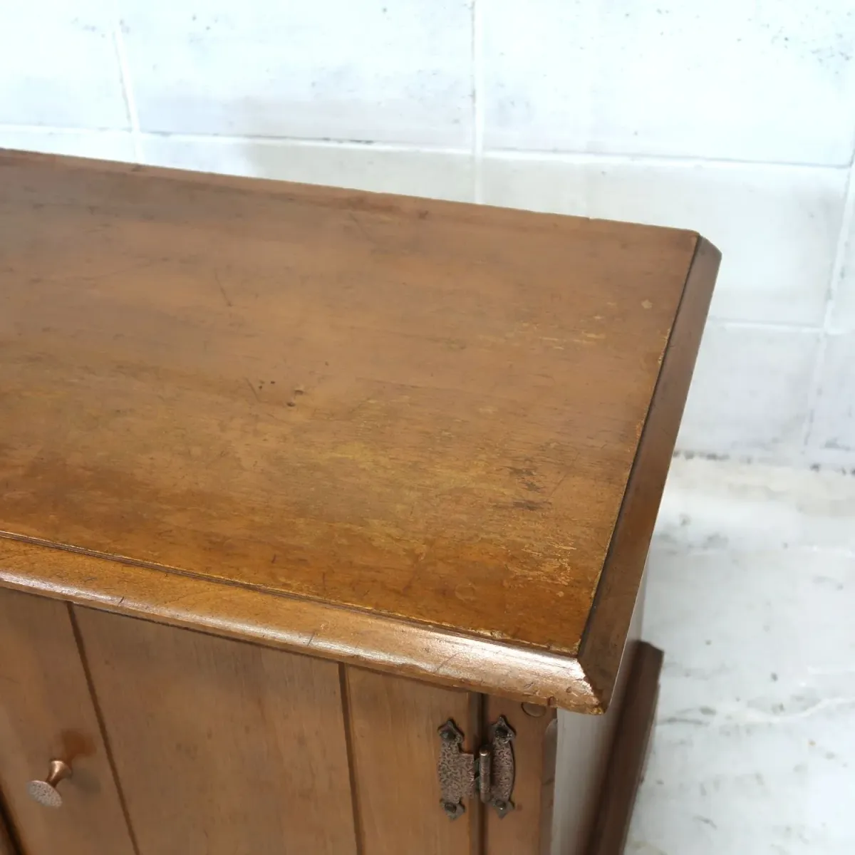 ビンテージ ウッドキャビネット