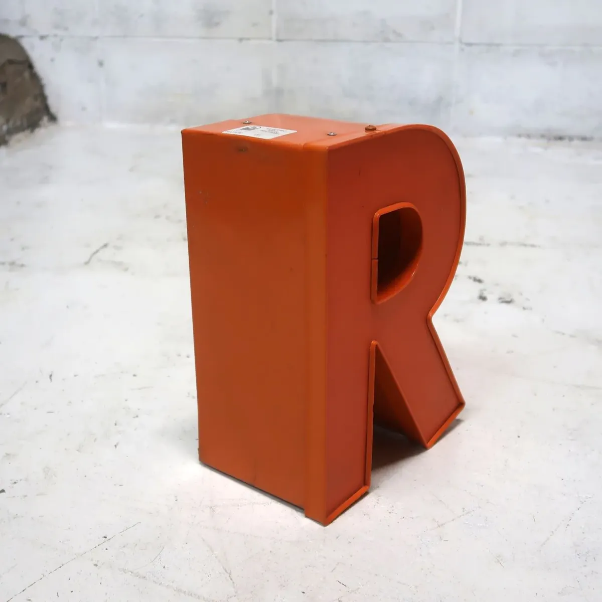 ビンテージ レターサイン R