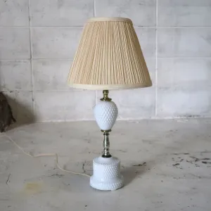 アンティーク ミルクガラス ホブネイルランプ