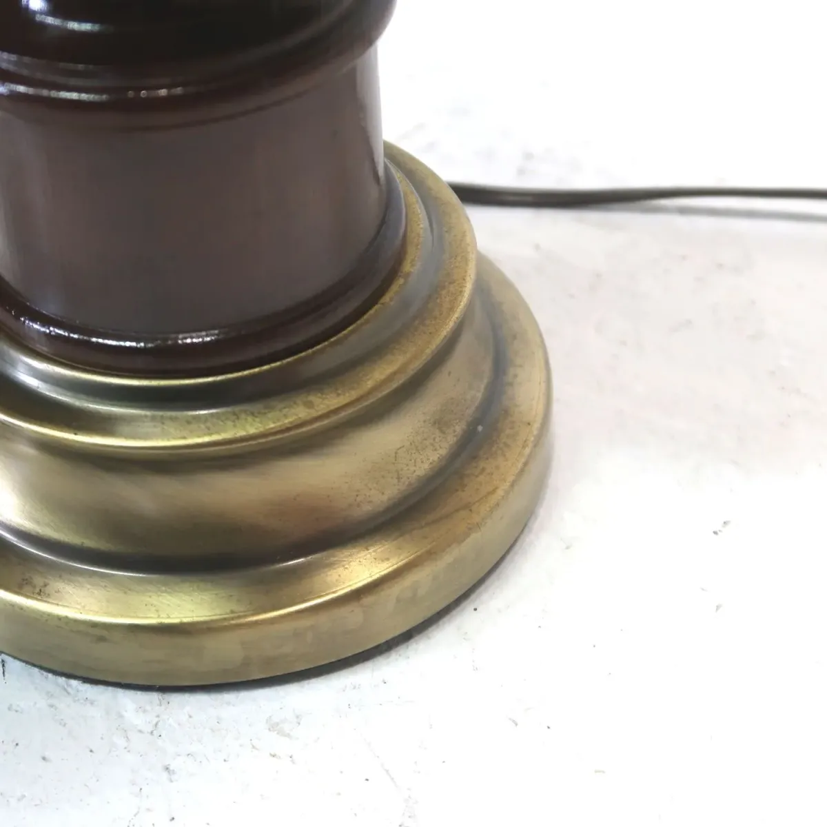 アンティーク モダンデザイン テーブルランプ