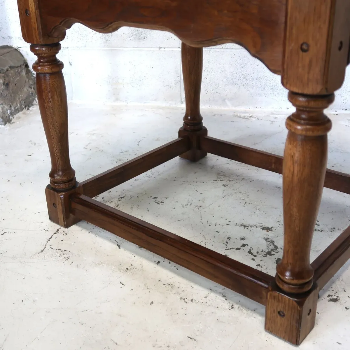 Thomasville アンティーク サイドテーブル