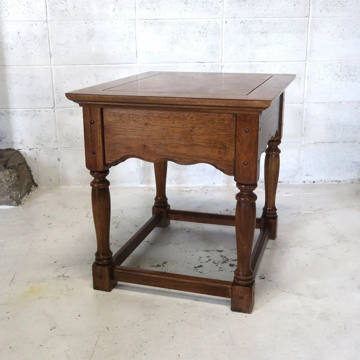 Thomasville アンティーク サイドテーブル