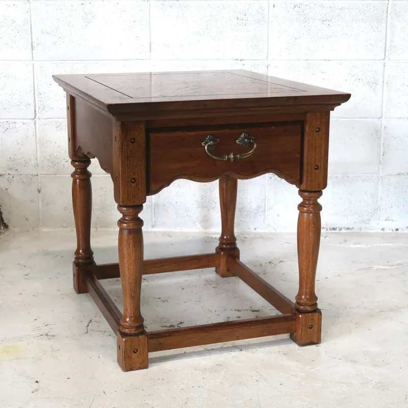 Thomasville アンティーク サイドテーブル