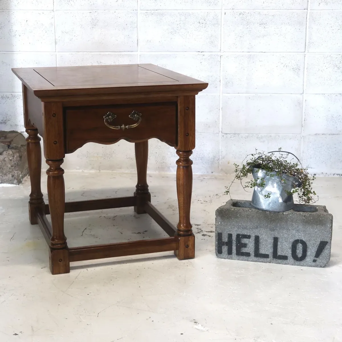 Thomasville アンティーク サイドテーブル