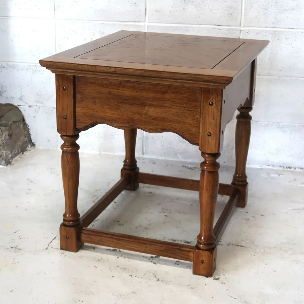 Thomasville アンティーク サイドテーブル