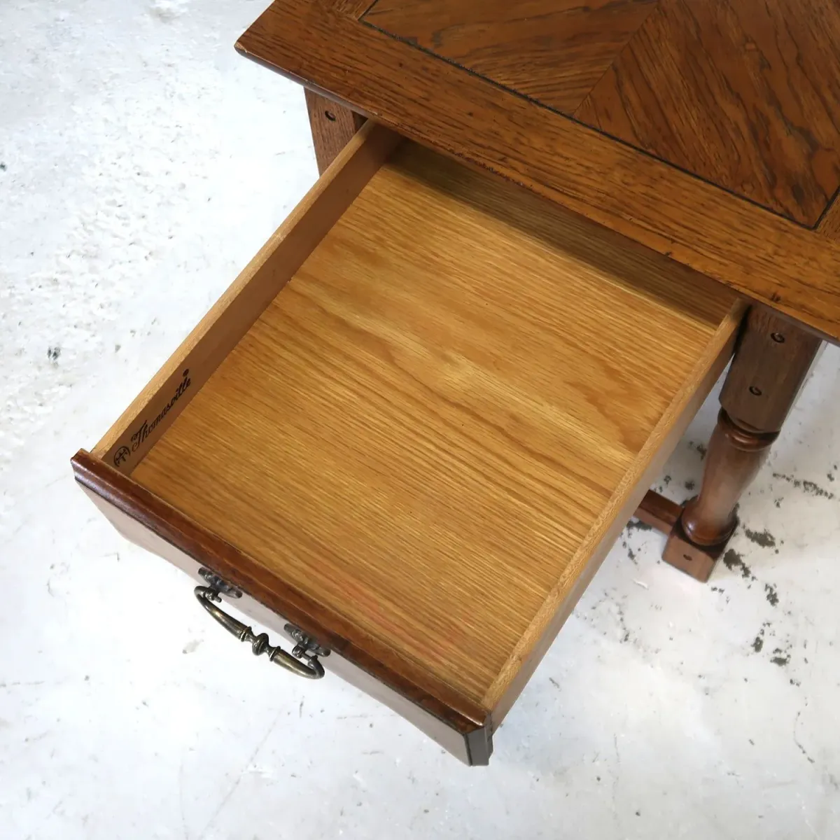 Thomasville アンティーク サイドテーブル