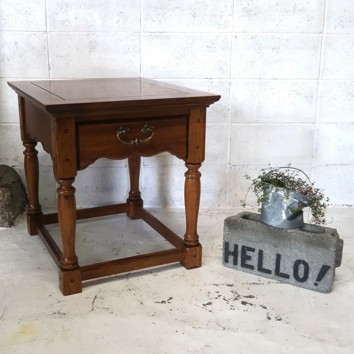 Thomasville アンティーク サイドテーブル