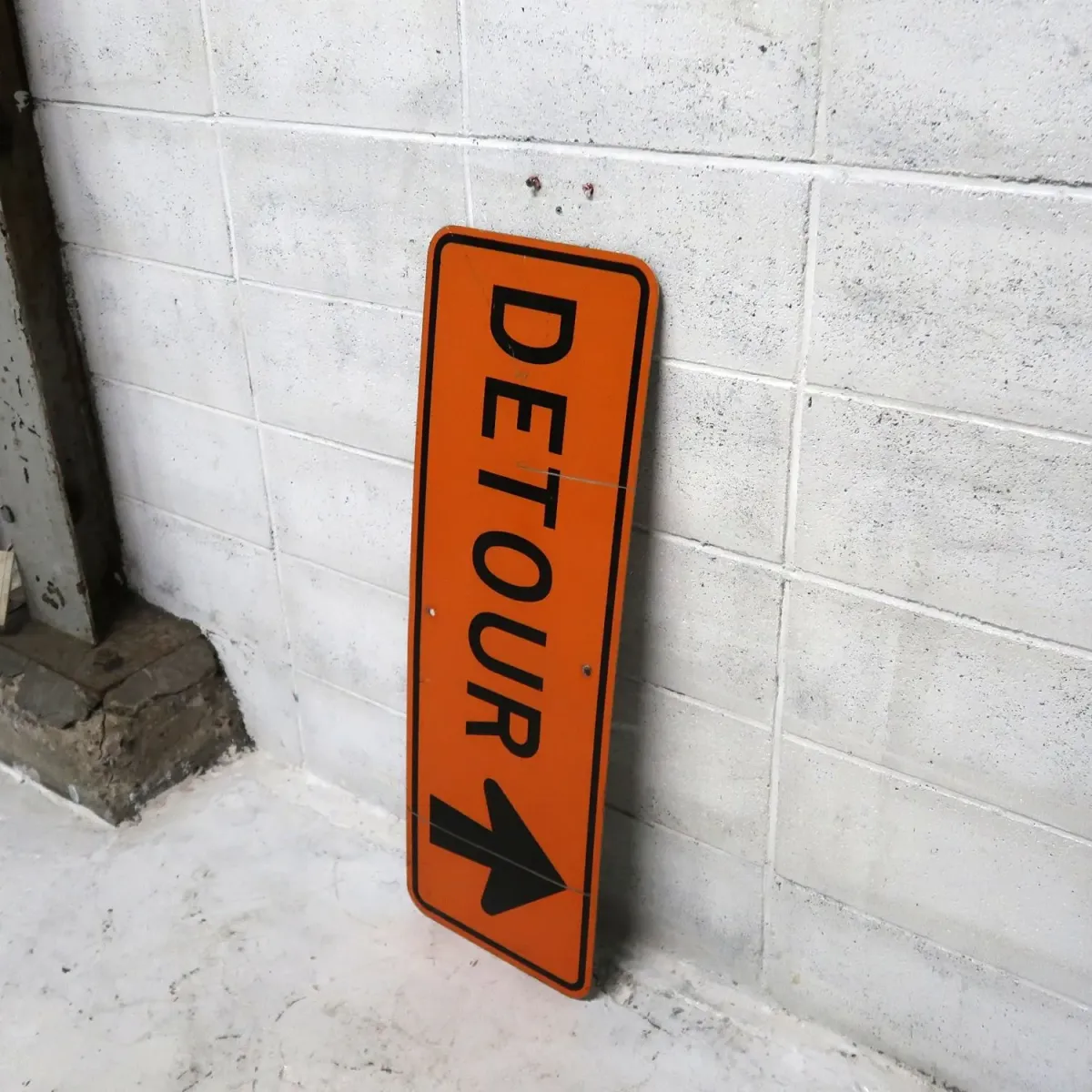 DETOUR ビンテージ ロードサイン