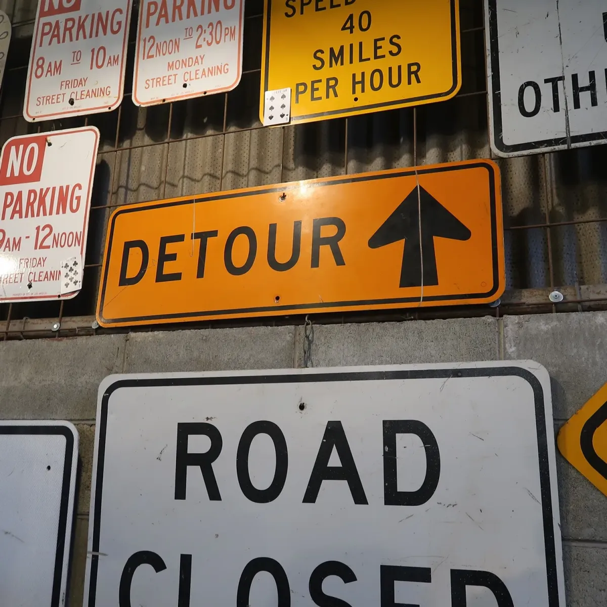 DETOUR ビンテージ ロードサイン