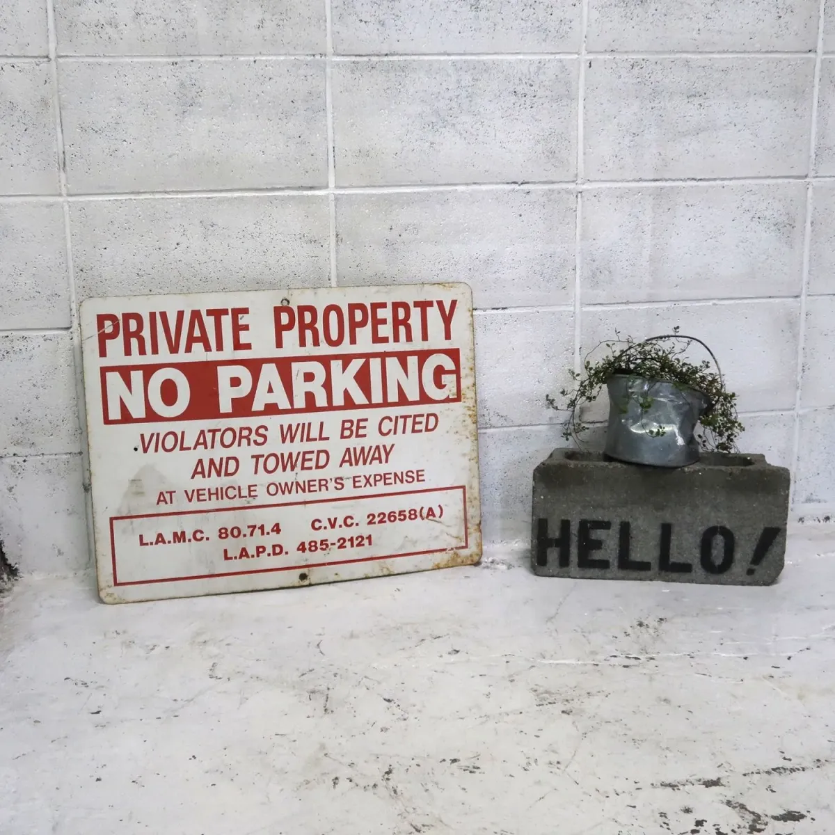 NO PARKING ビンテージ ロードサイン