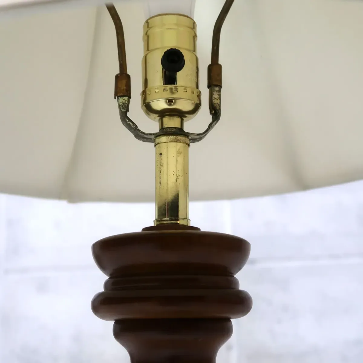 アンティーク モダンデザイン テーブルランプ