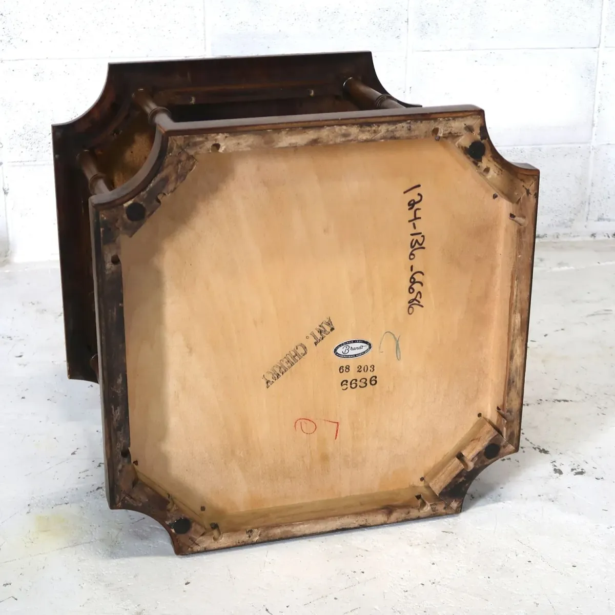 Brandt アンティーク サイドテーブル チェリーウッド