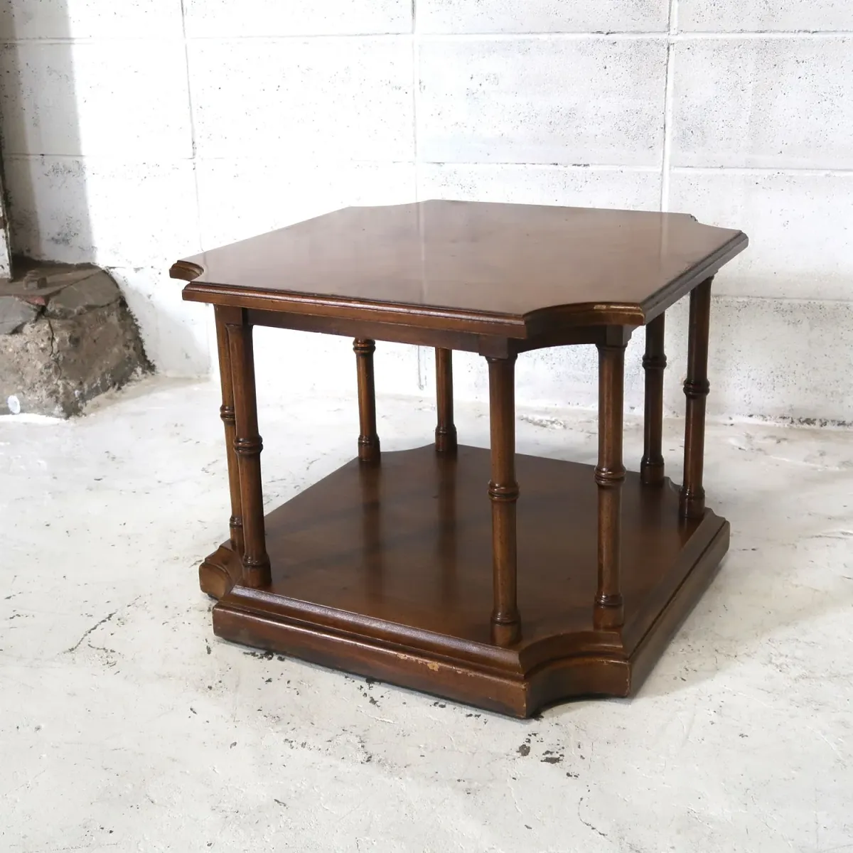 Brandt アンティーク サイドテーブル チェリーウッド