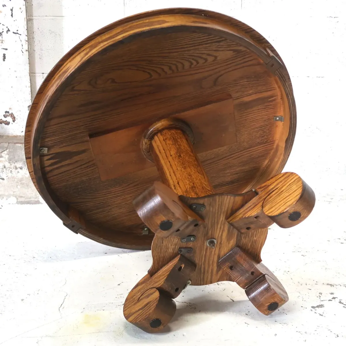 アンティーク ラウンドサイドテーブル