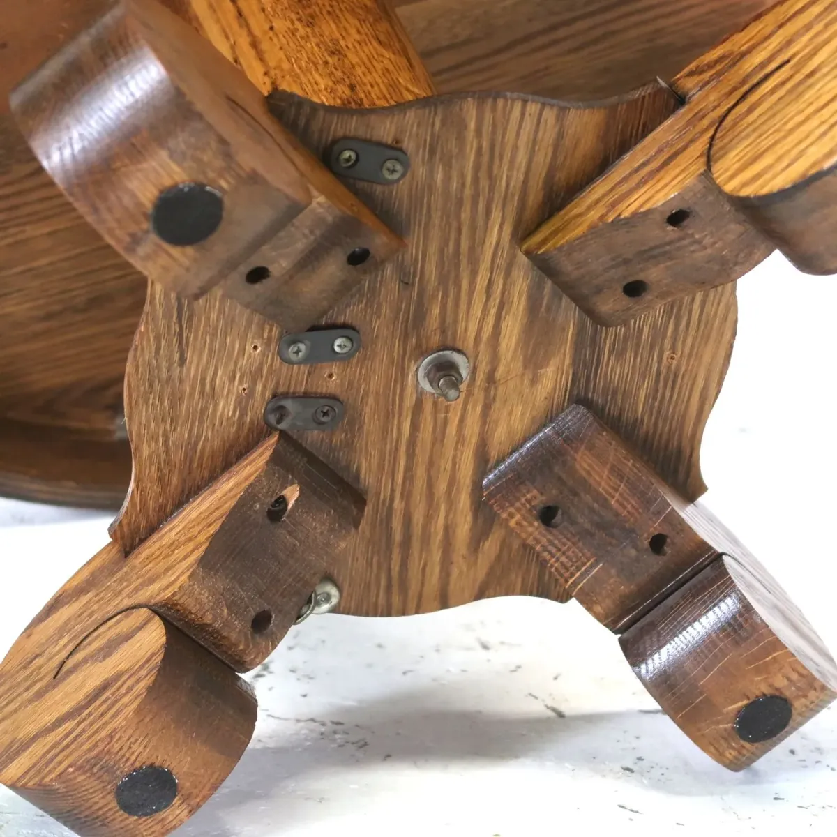 アンティーク ラウンドサイドテーブル