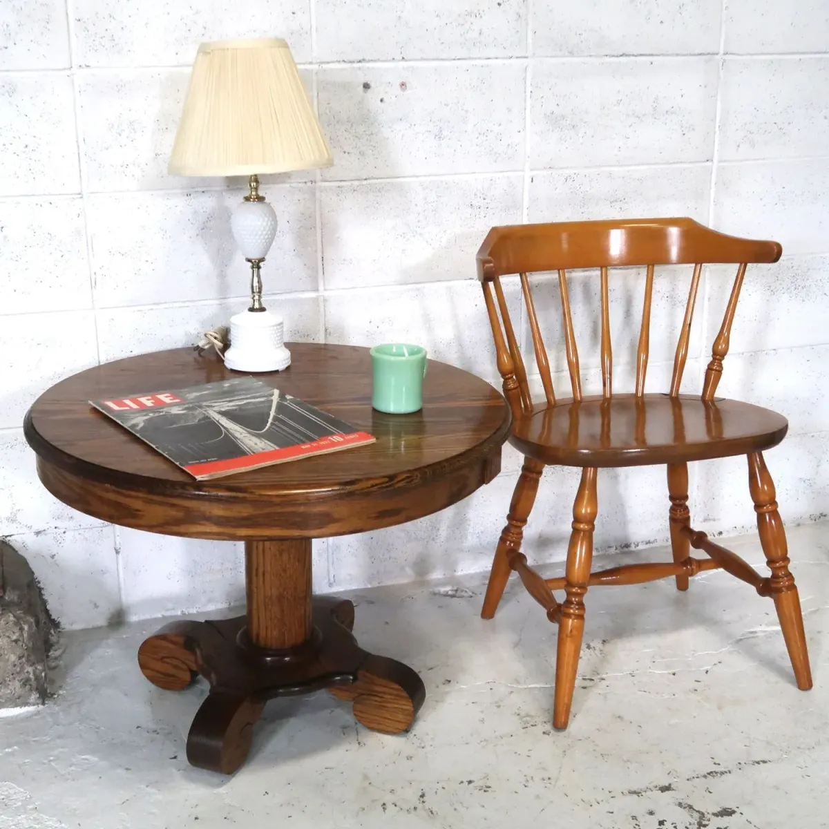 アンティーク ラウンドサイドテーブル