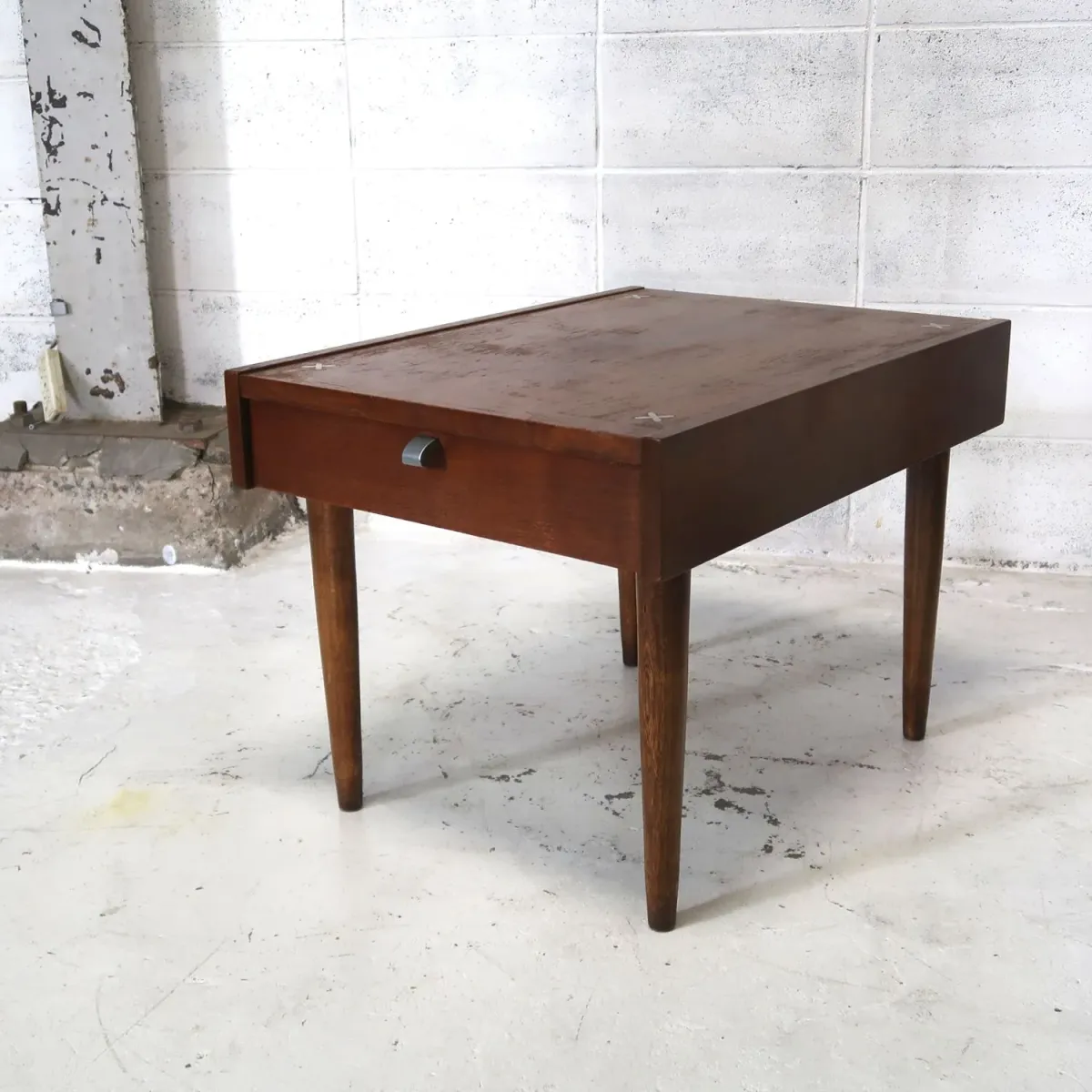 AMERICAN OF MARTINSVILLE アンティーク サイドテーブル