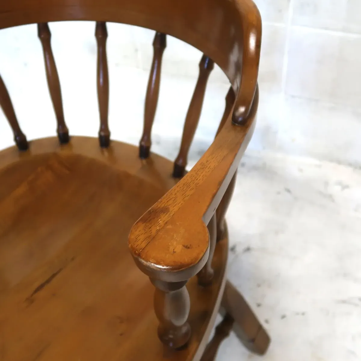 アンティーク ウッド キャプテンチェア