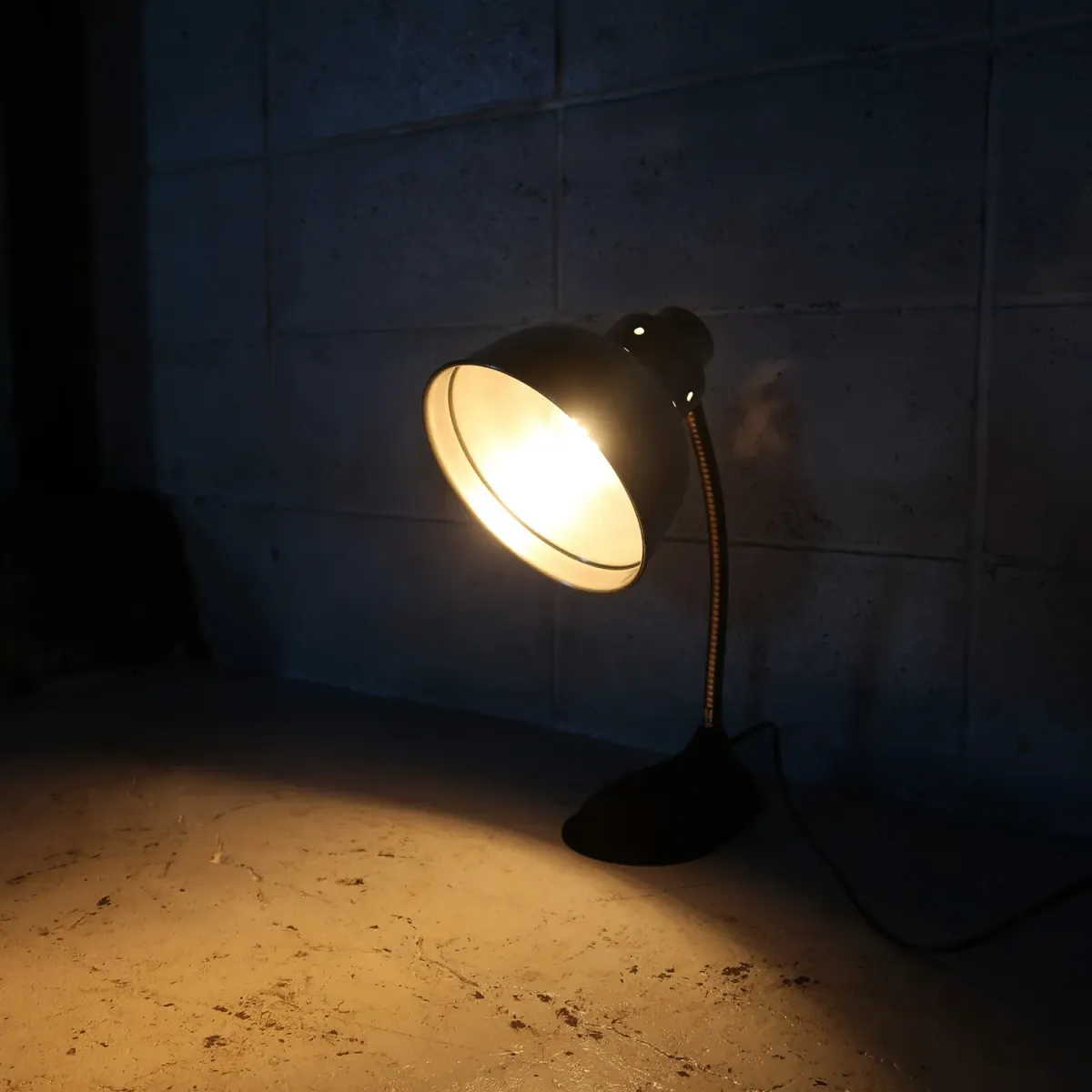 40's ビンテージ アルミシェード デスクランプ